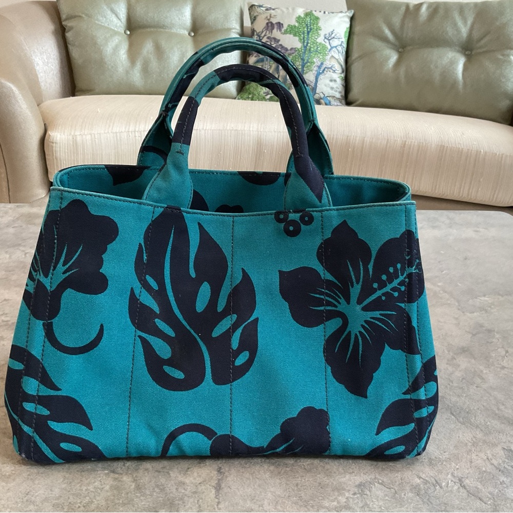 PRADA CANAPÉ TOTE MM EUC